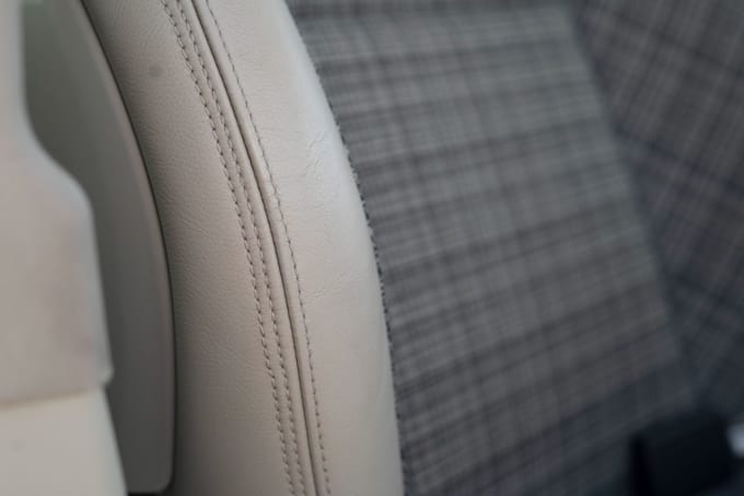 2025 Volvo V60