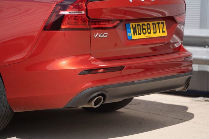 2025 Volvo V60
