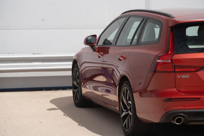 2025 Volvo V60