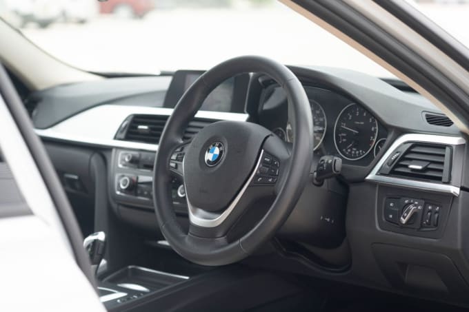 2025 BMW 3 Series