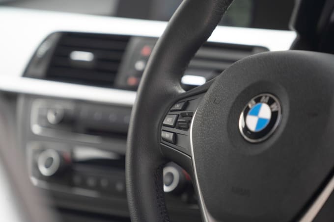 2025 BMW 3 Series