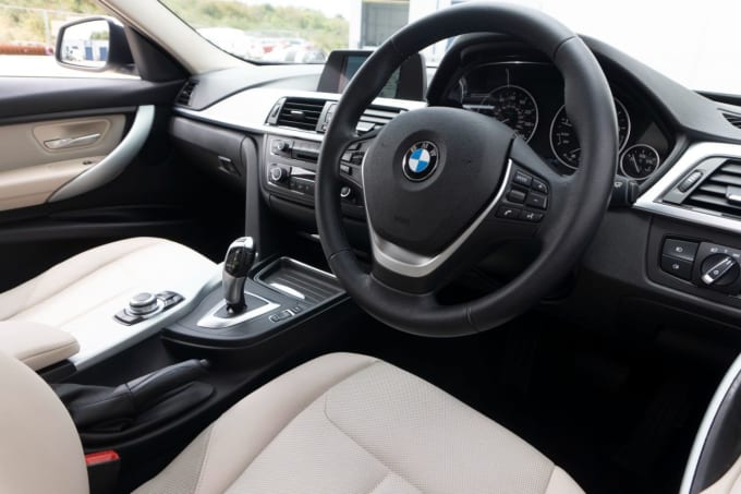 2025 BMW 3 Series