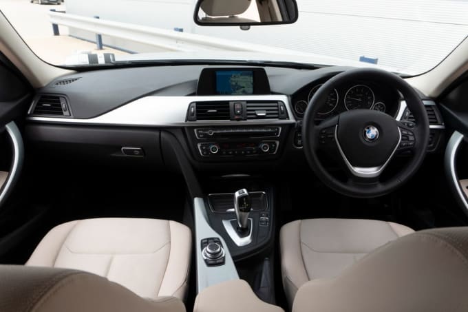 2025 BMW 3 Series
