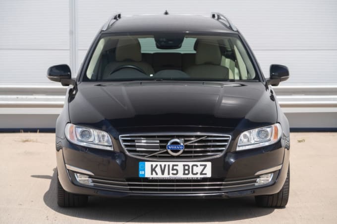 2025 Volvo V70