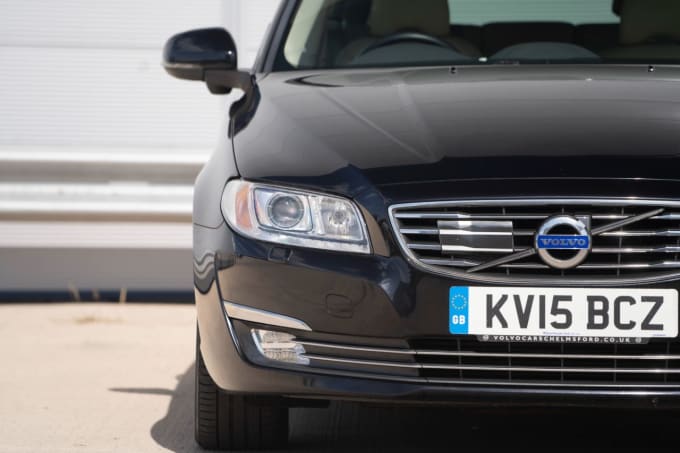 2025 Volvo V70