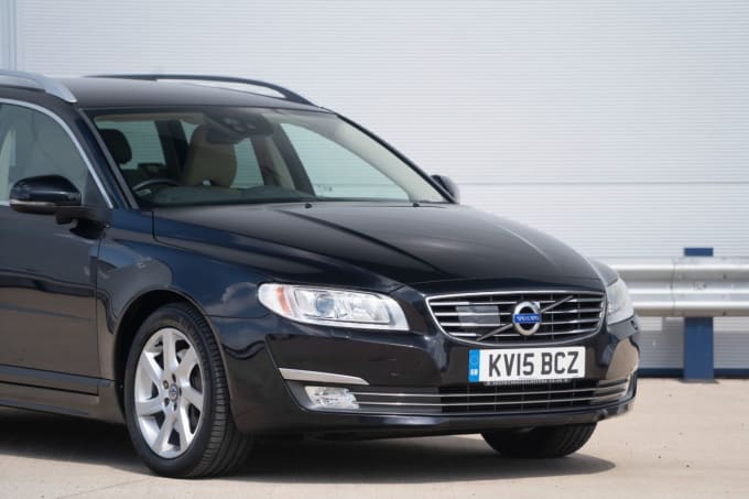 2025 Volvo V70