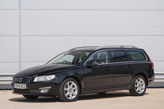2025 Volvo V70