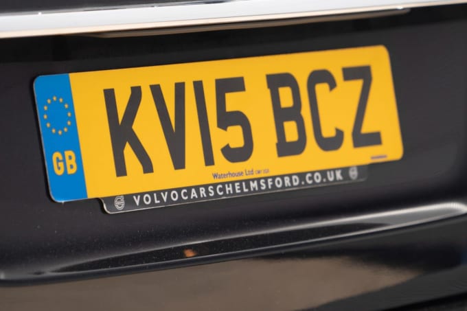 2025 Volvo V70