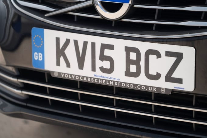 2025 Volvo V70