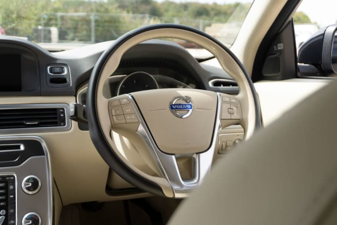 2025 Volvo V70