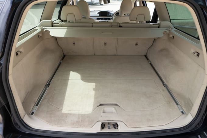 2025 Volvo V70