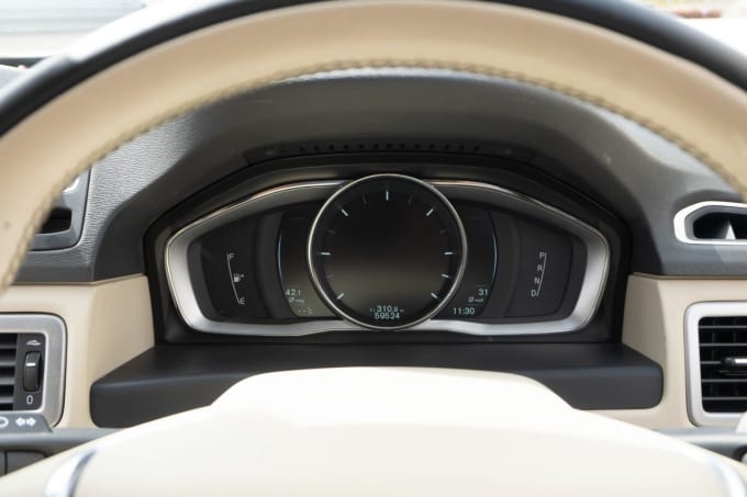 2025 Volvo V70