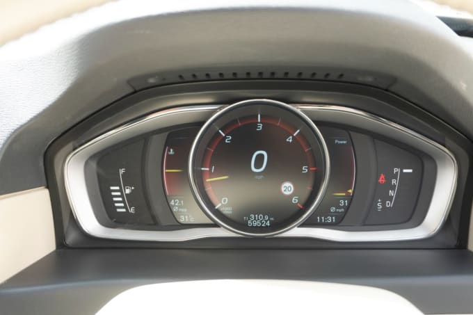 2025 Volvo V70