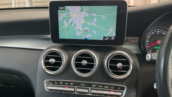 2025 Mercedes-benz Glc