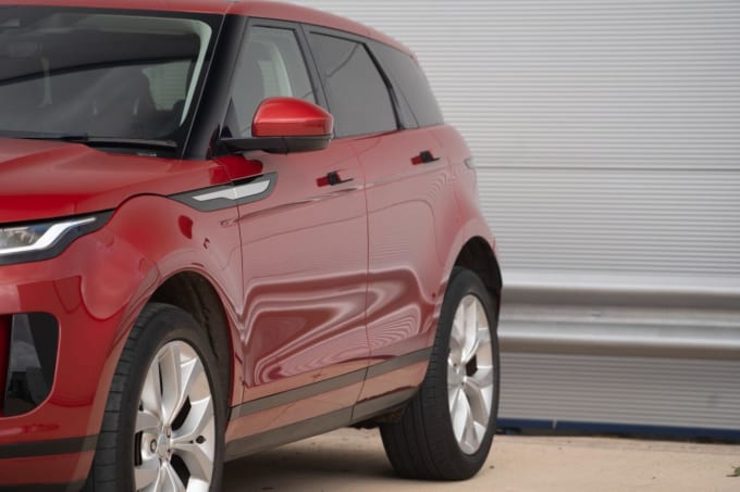 2025 Land Rover Range Rover Evoque