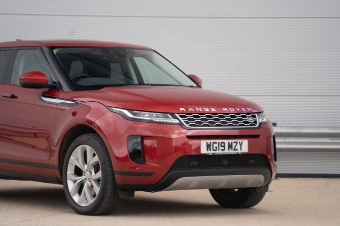 2025 Land Rover Range Rover Evoque