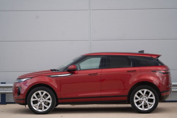 2025 Land Rover Range Rover Evoque
