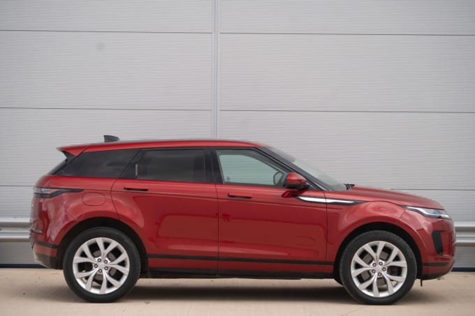 2025 Land Rover Range Rover Evoque