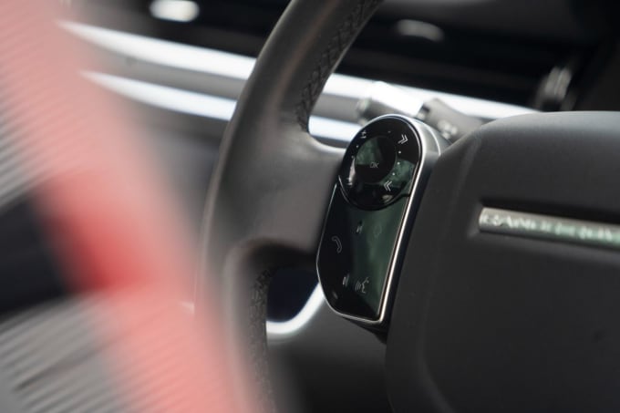 2025 Land Rover Range Rover Evoque