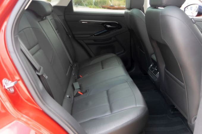 2025 Land Rover Range Rover Evoque