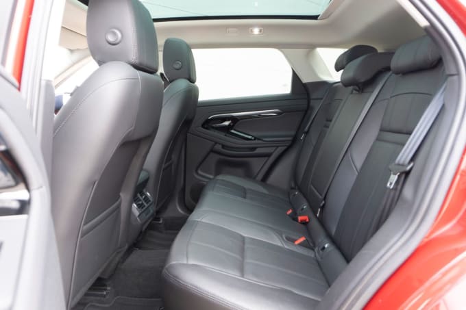 2025 Land Rover Range Rover Evoque