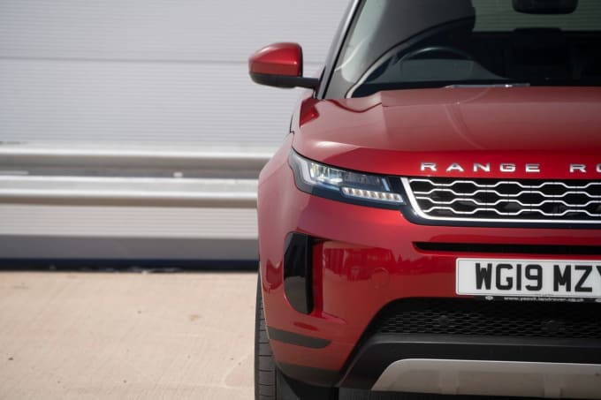 2025 Land Rover Range Rover Evoque