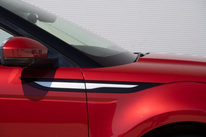 2025 Land Rover Range Rover Evoque