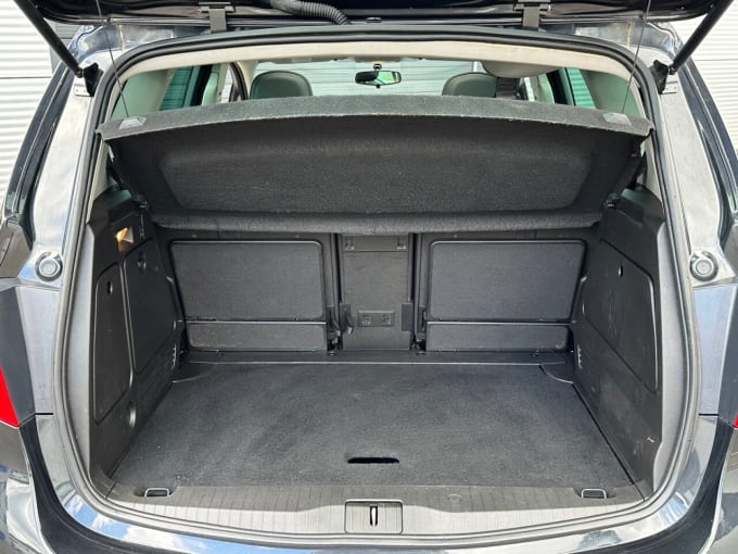 2025 Vauxhall Meriva