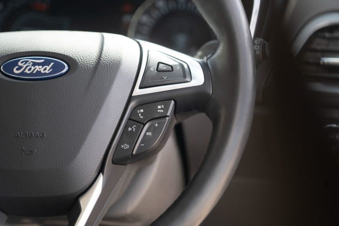 2025 Ford Mondeo