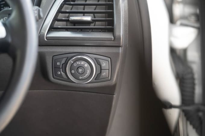 2025 Ford Mondeo