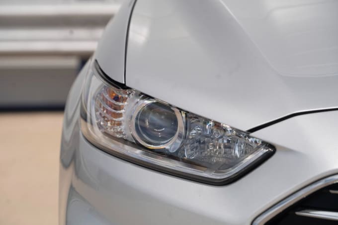 2025 Ford Mondeo
