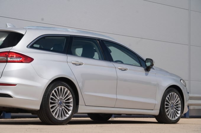 2025 Ford Mondeo