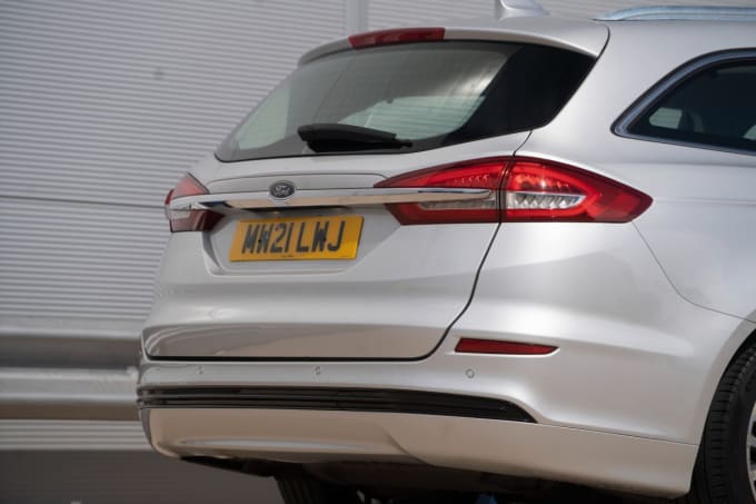 2025 Ford Mondeo