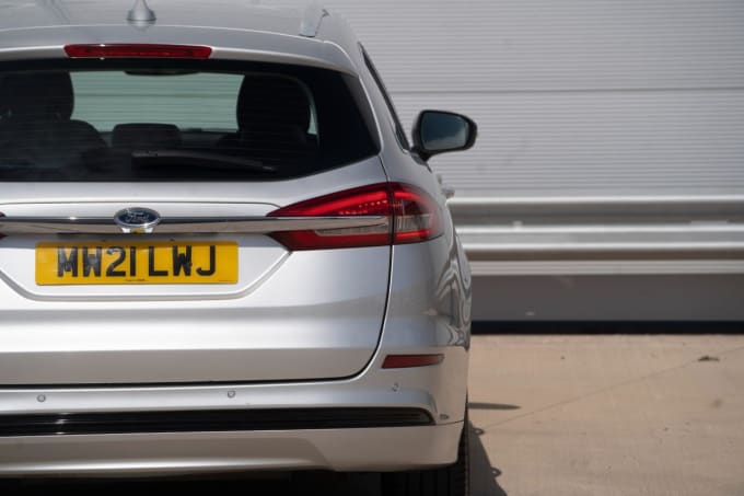 2025 Ford Mondeo