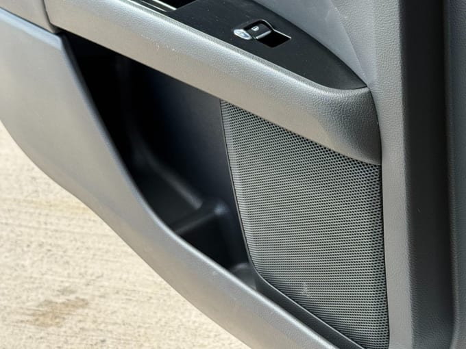 2025 Ford Mondeo