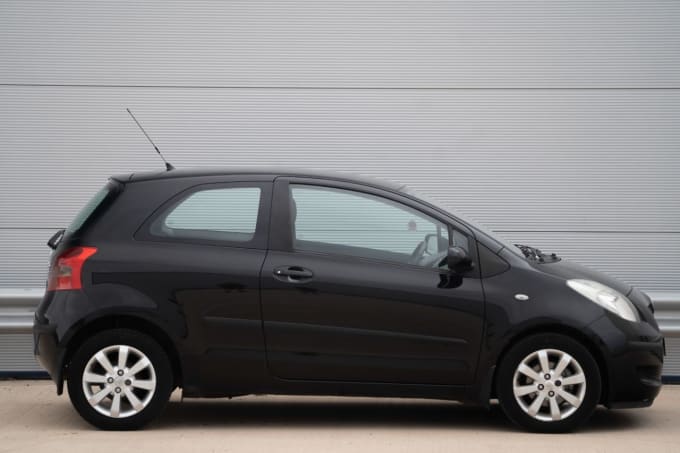 2025 Toyota Yaris