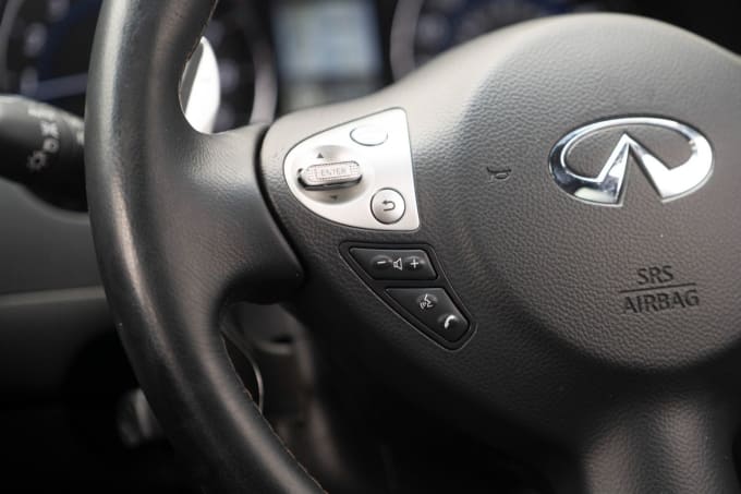 2025 Infiniti Qx70