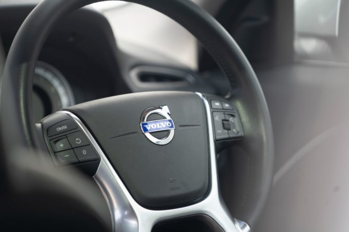 2025 Volvo V70
