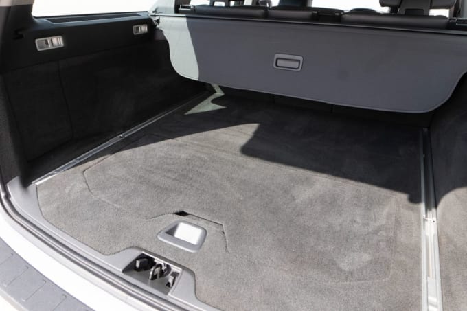 2025 Volvo V70