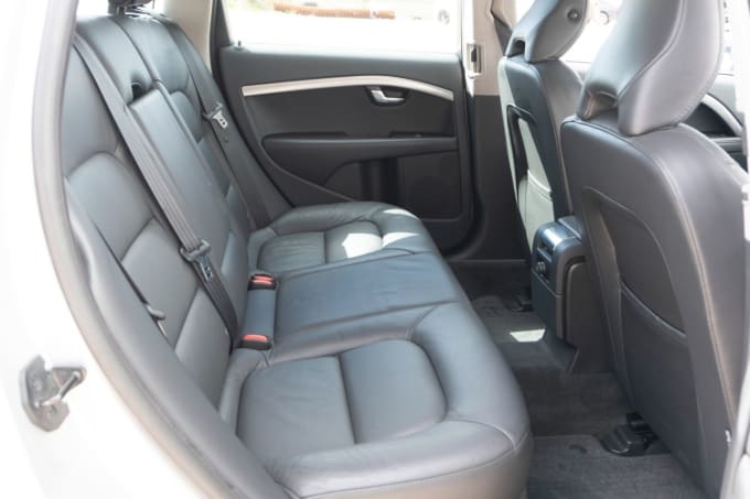 2025 Volvo V70