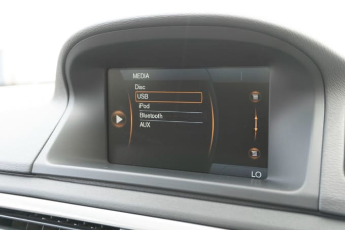 2025 Volvo V70