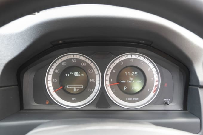 2025 Volvo V70