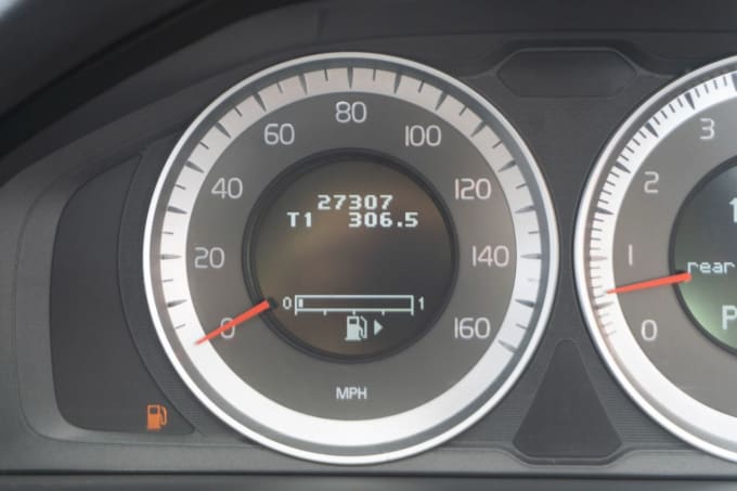 2025 Volvo V70