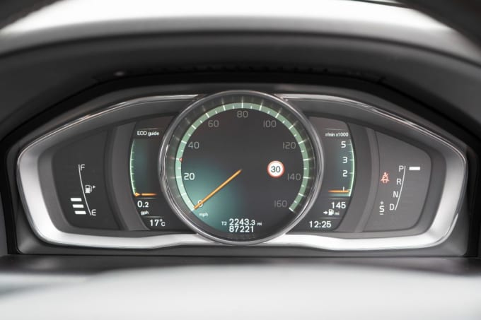 2025 Volvo Xc60