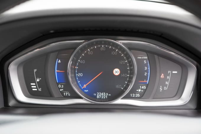 2025 Volvo Xc60