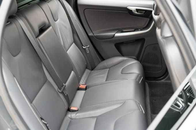 2025 Volvo Xc60