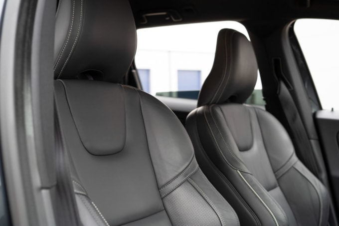 2025 Volvo Xc60