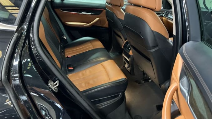2025 BMW X6