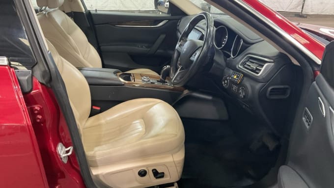 2025 Maserati Ghibli