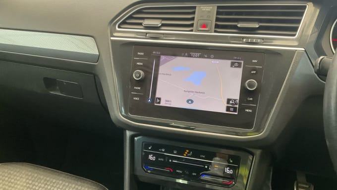 2025 Volkswagen Tiguan